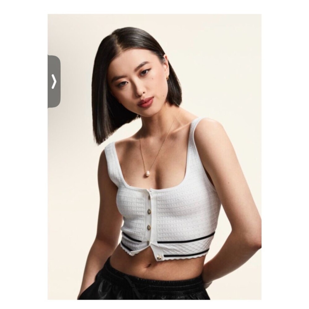 Rare Aritzia Babaton Women's M White Textured Knit Cropped Scoop Button Tank